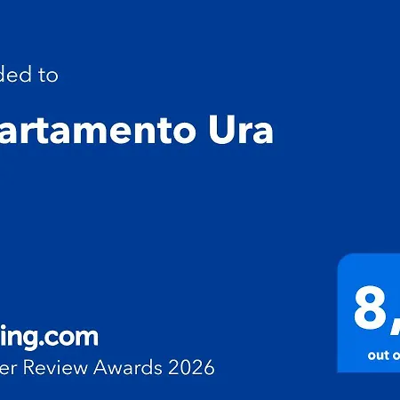 Ura *